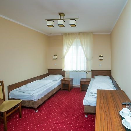 Hotel Grant Leszno  Exterior foto