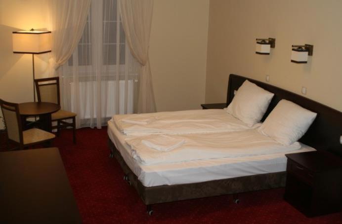Hotel Grant Leszno  Quarto foto