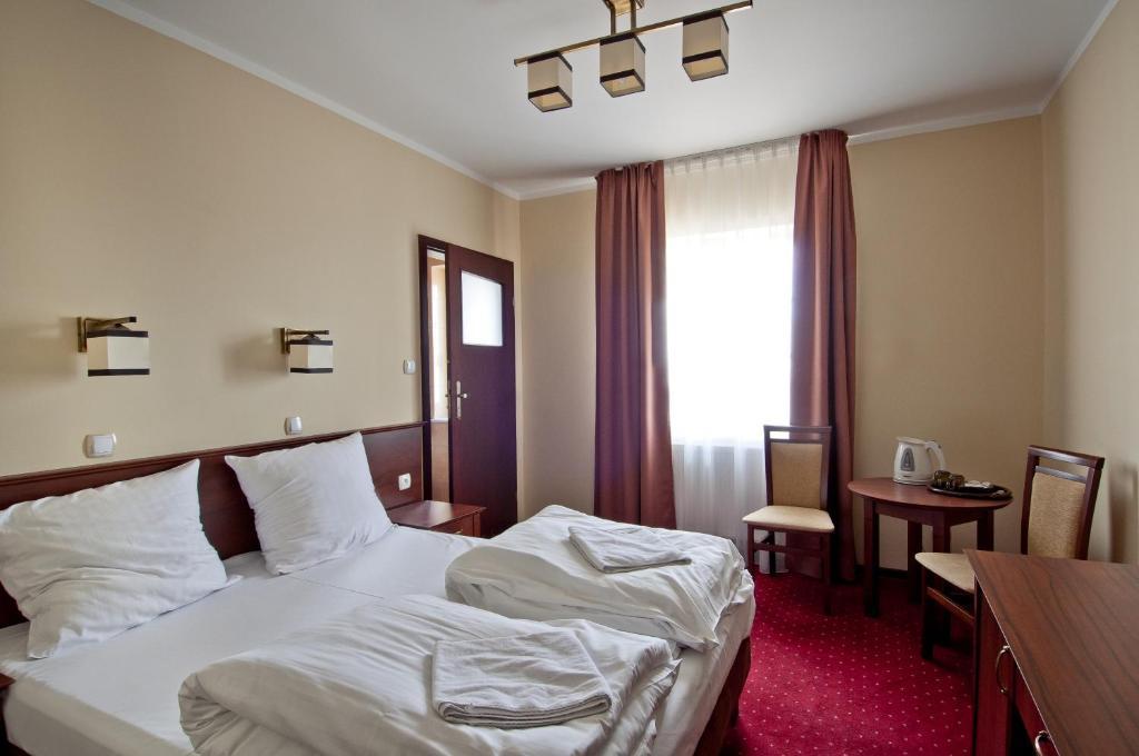 Hotel Grant Leszno  Exterior foto