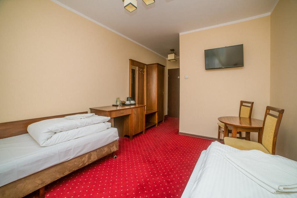 Hotel Grant Leszno  Exterior foto